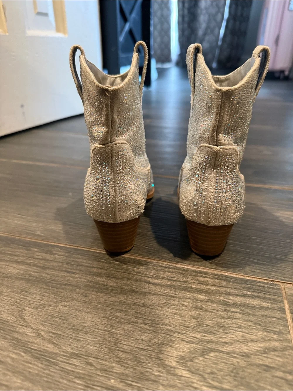 SHEIN Sparkly Cream Western Cowboy Boots for Kids